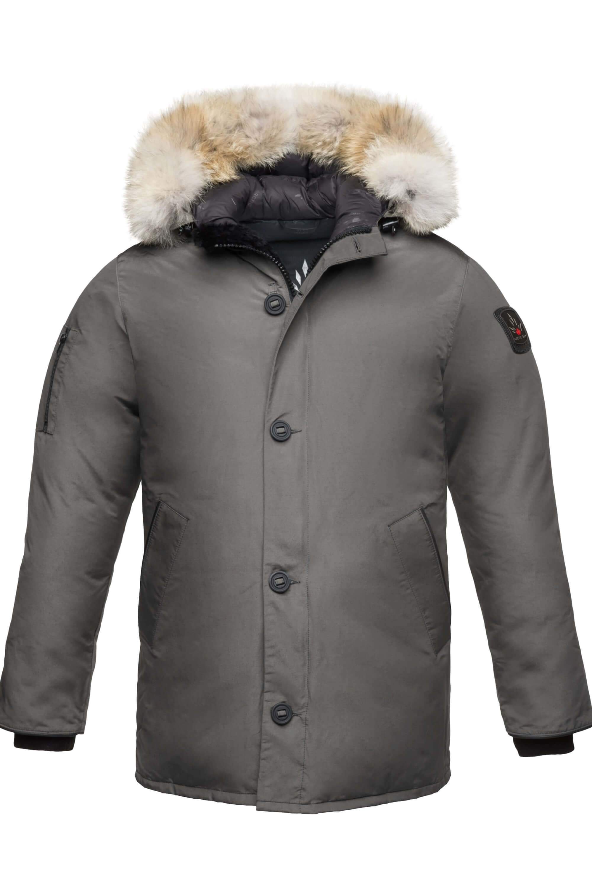 What to Wear for Skiing and Snowboarding this Year